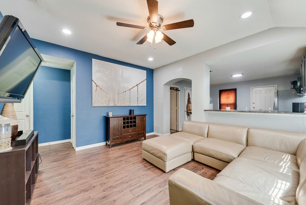 2408 Oak Dale Road Dallas TX 75241