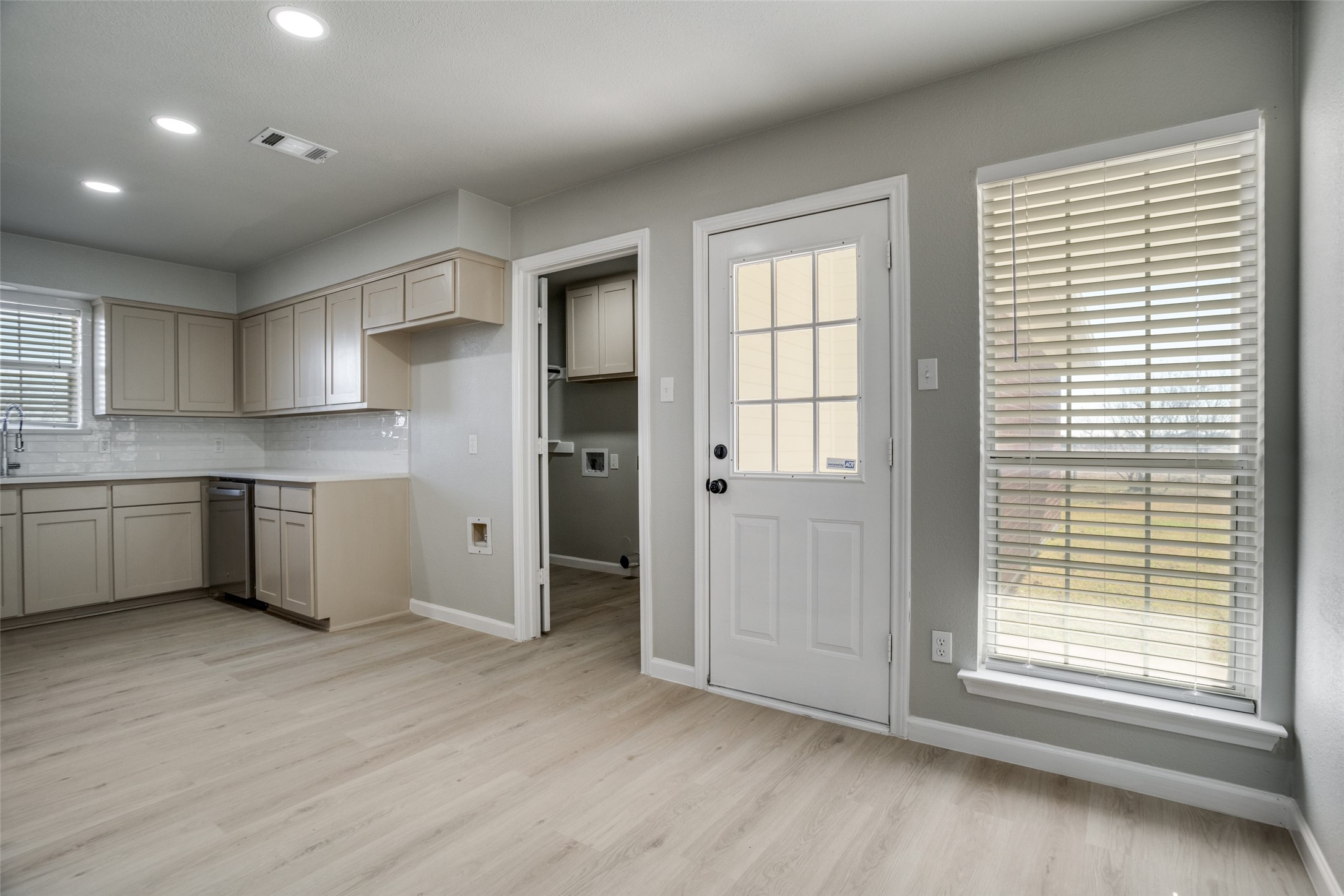 3722 Carrie Lane St Paul TX 75098