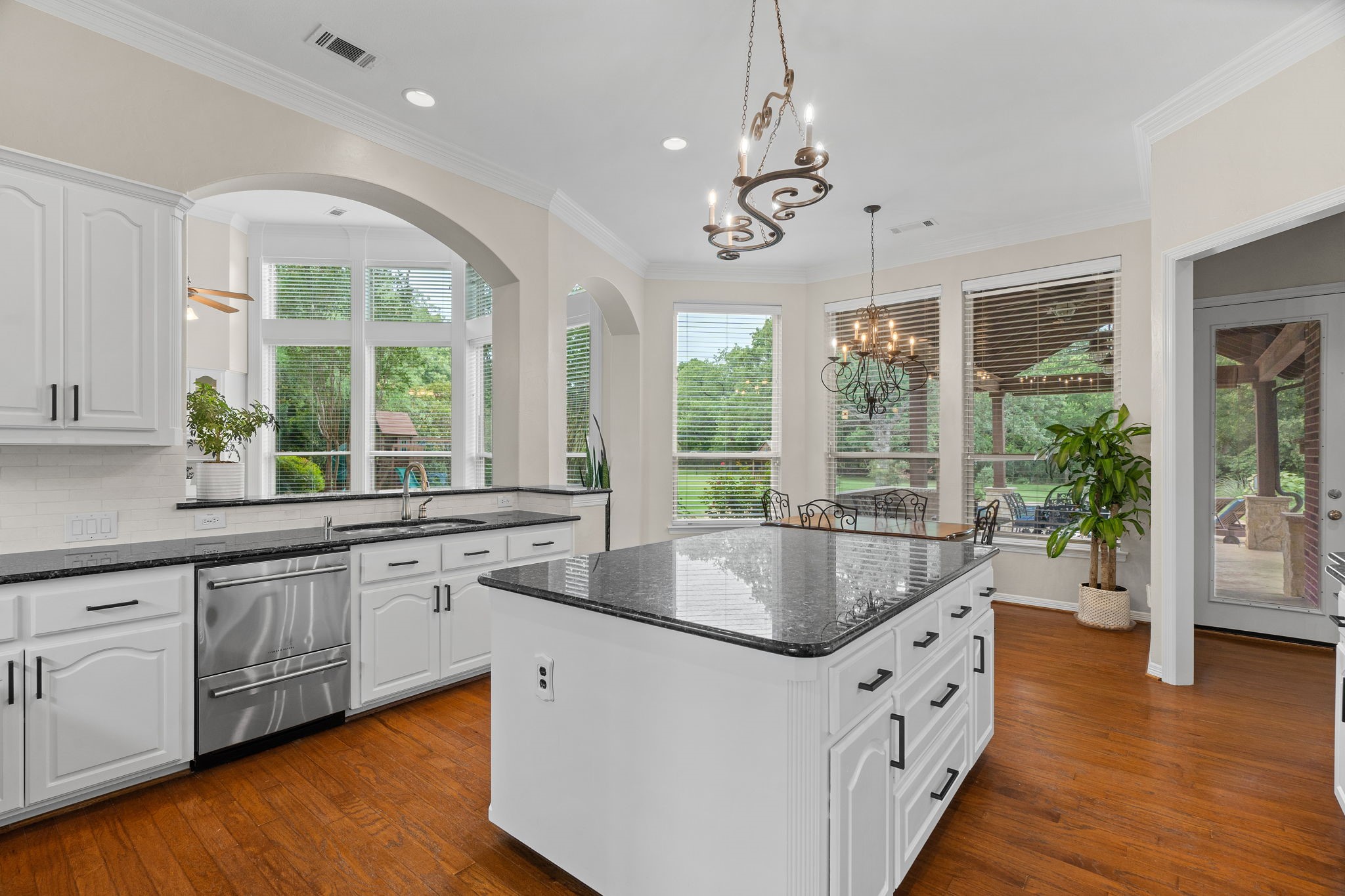 122 W Carruth Lane Double Oak TX 75077