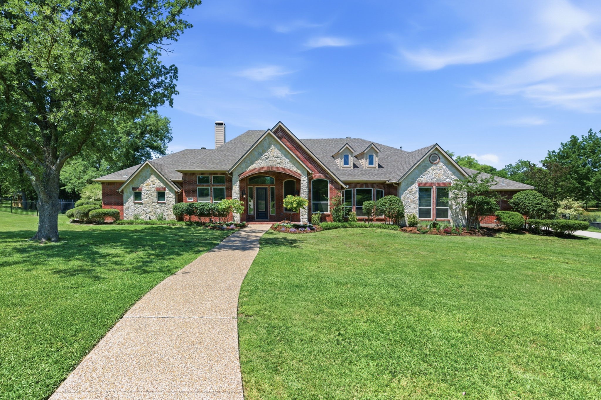 122 W Carruth Lane Double Oak TX 75077