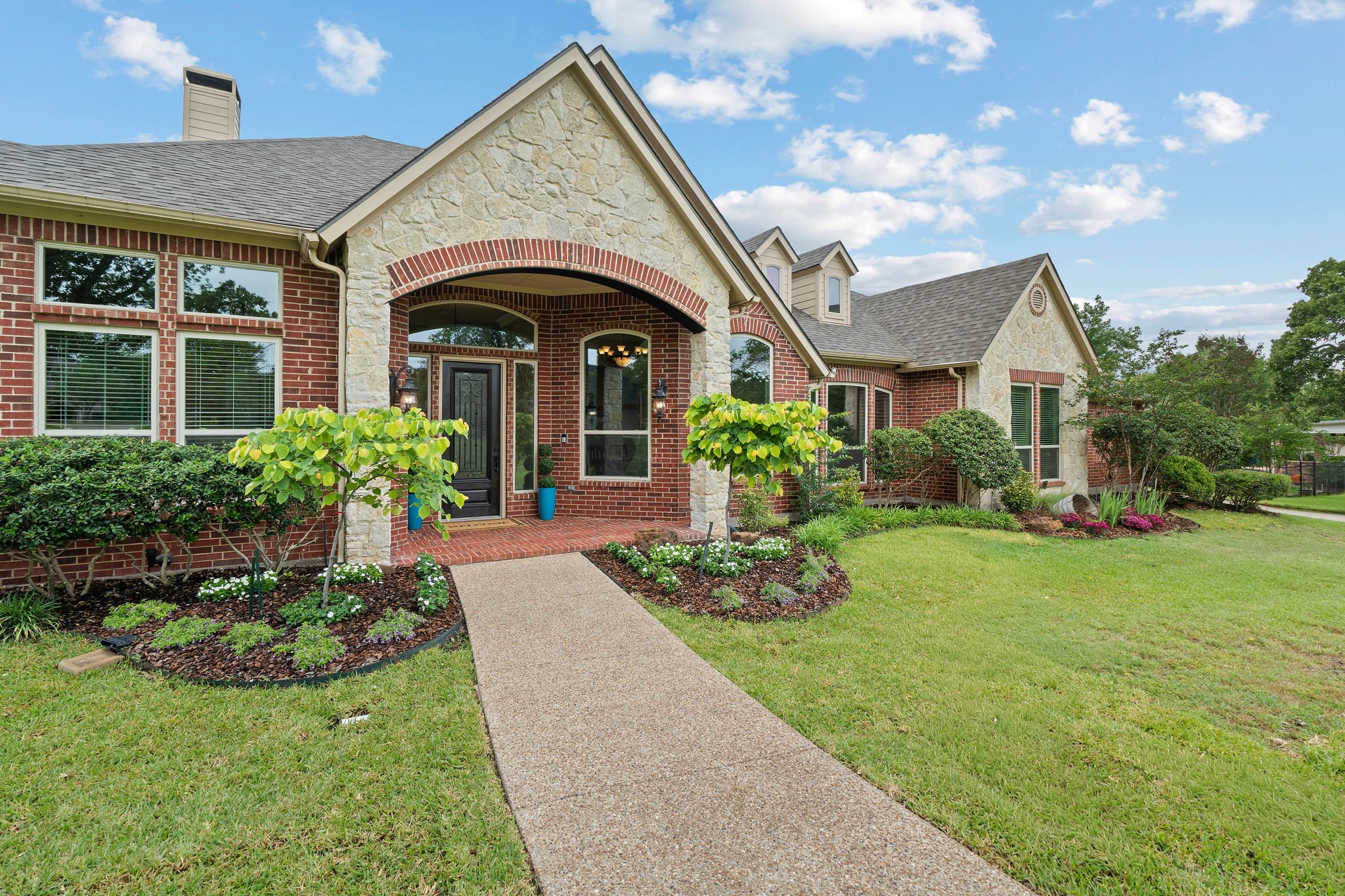 122 W Carruth Lane Double Oak TX 75077
