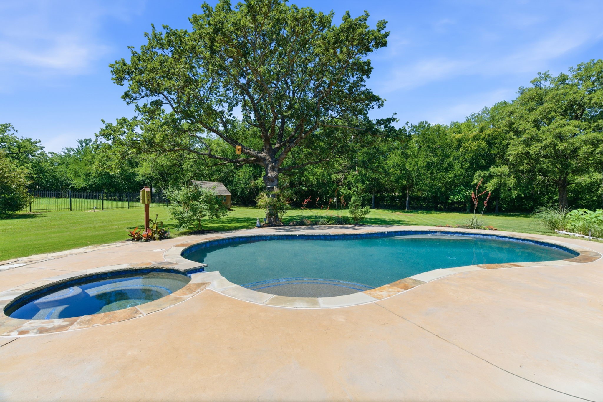 122 W Carruth Lane Double Oak TX 75077