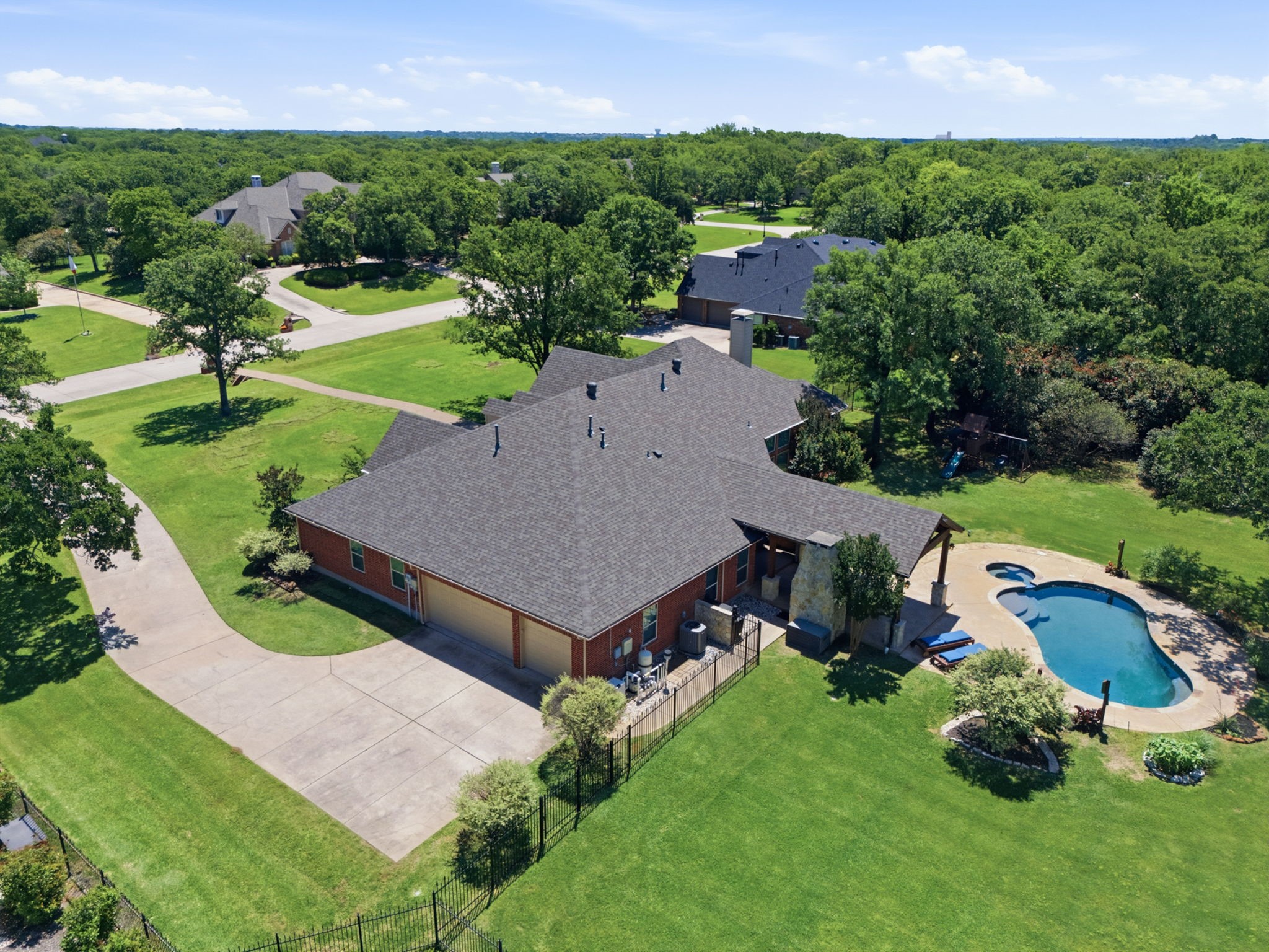 122 W Carruth Lane Double Oak TX 75077