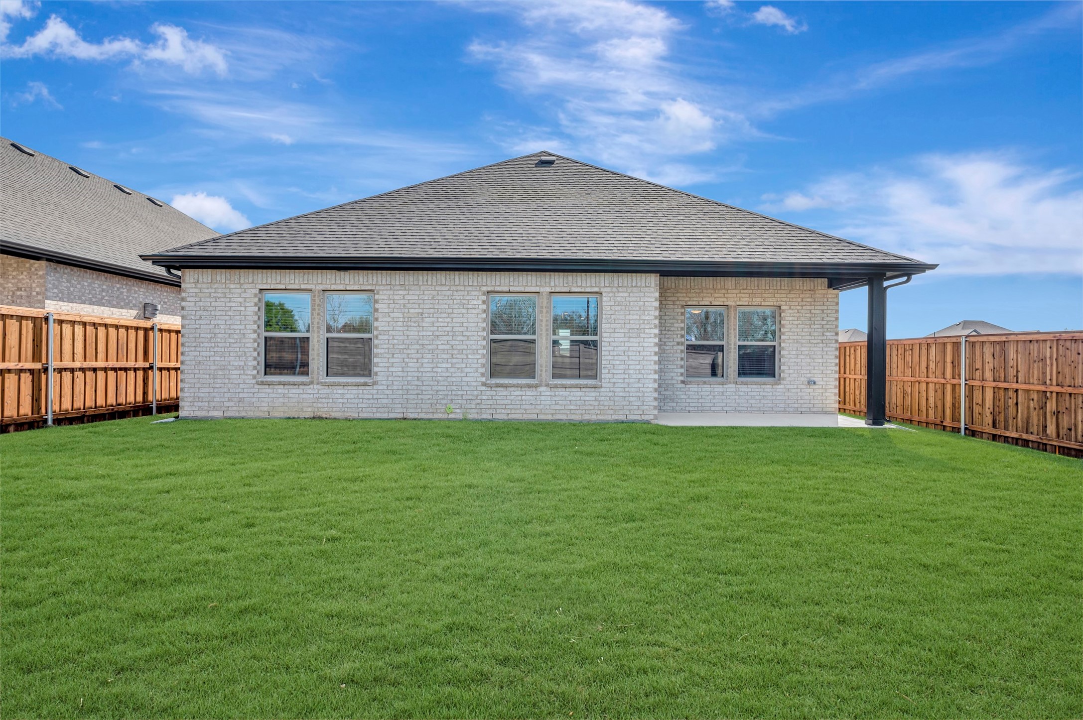 172 Summer Rain Way Newark TX 76071
