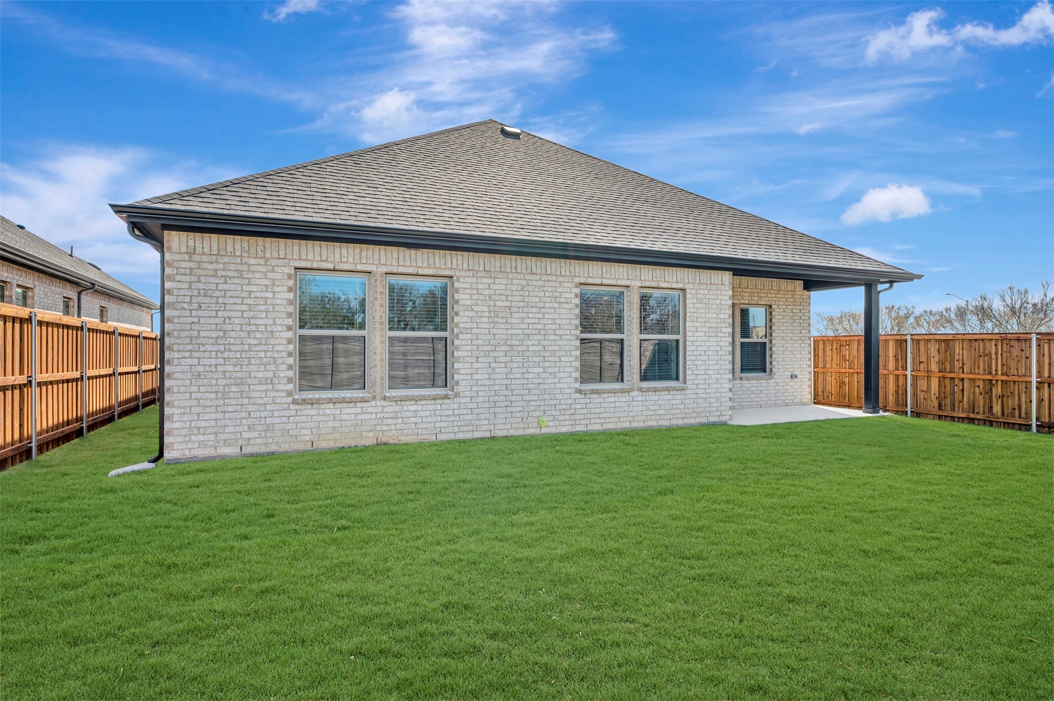 172 Summer Rain Way Newark TX 76071
