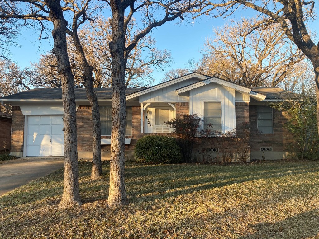 1923 Mohican Street Denton TX 76209