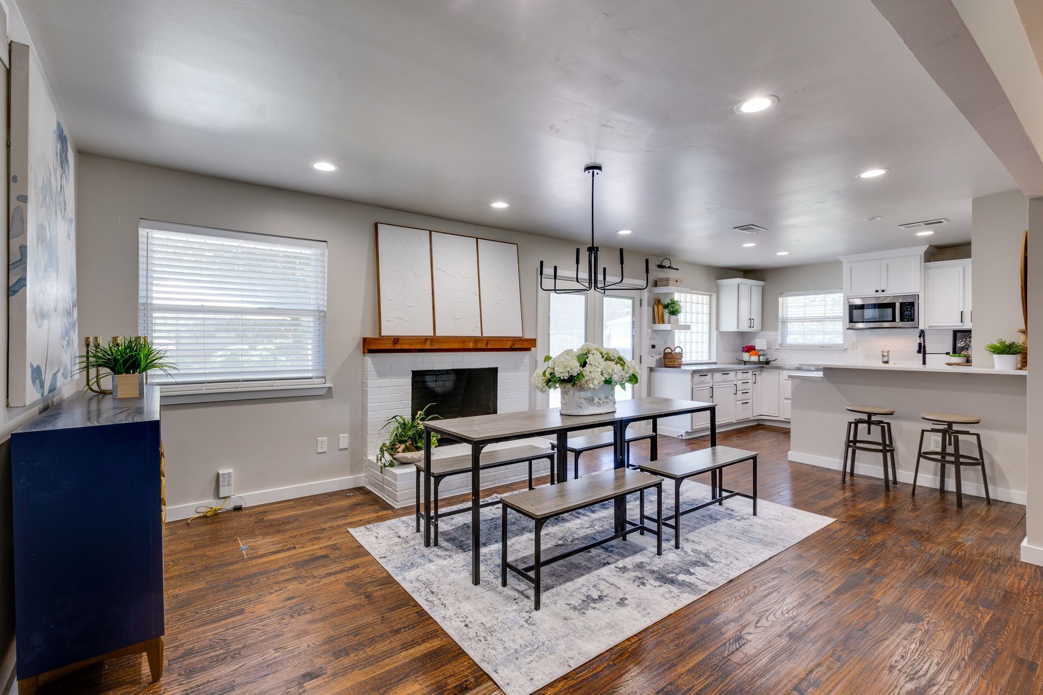 2606 Woodmere Drive Dallas TX 75233