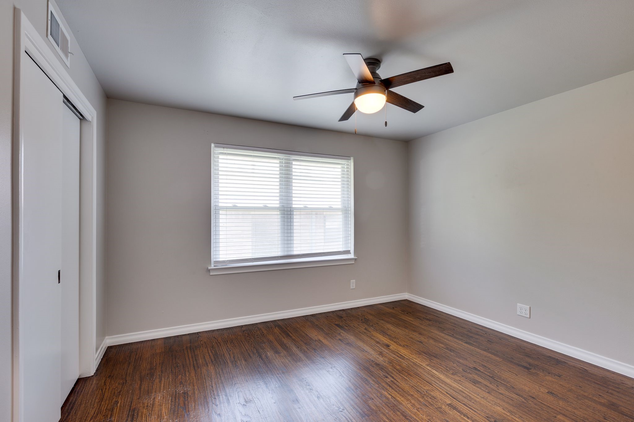 2606 Woodmere Drive Dallas TX 75233