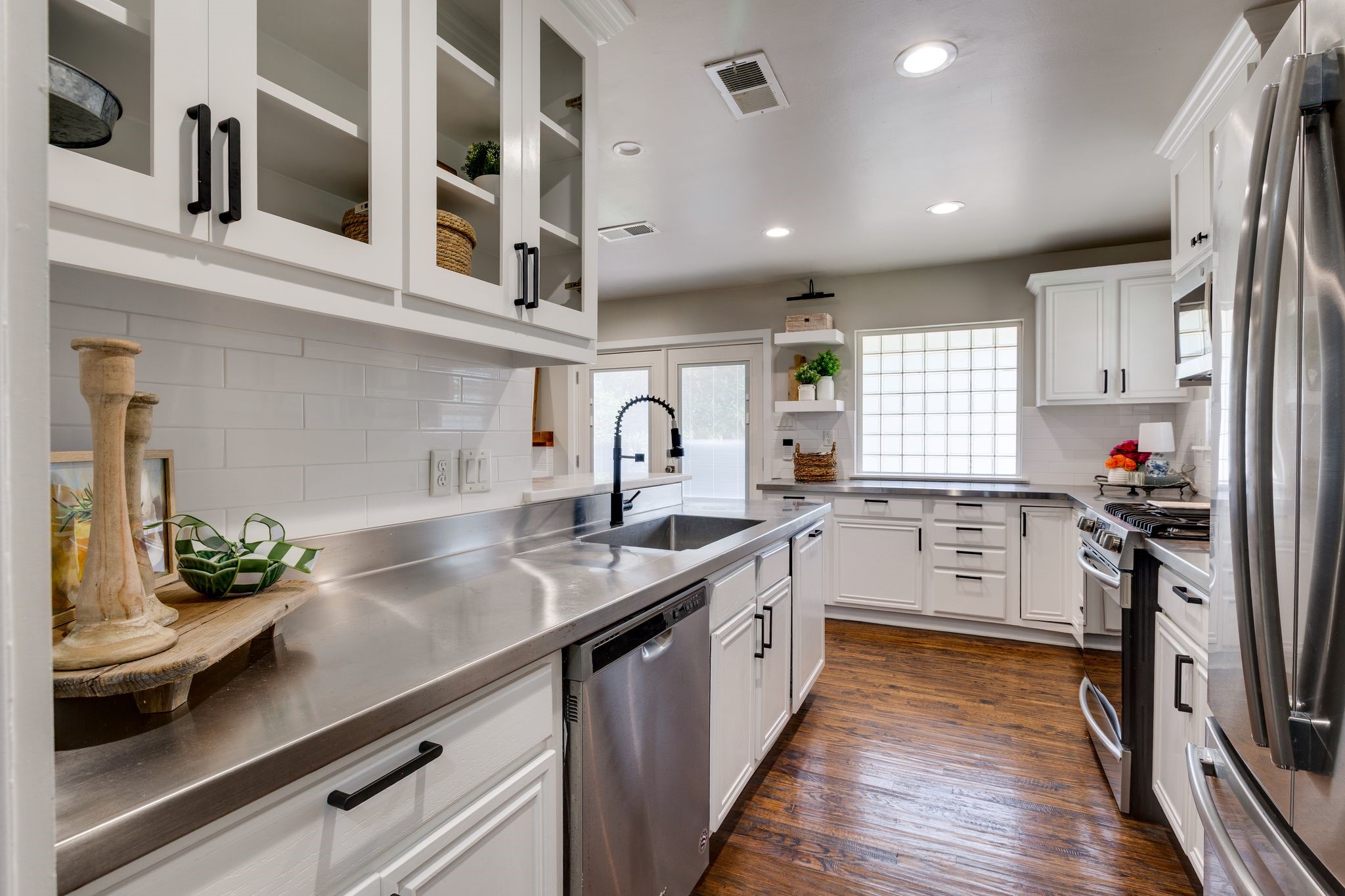 2606 Woodmere Drive Dallas TX 75233