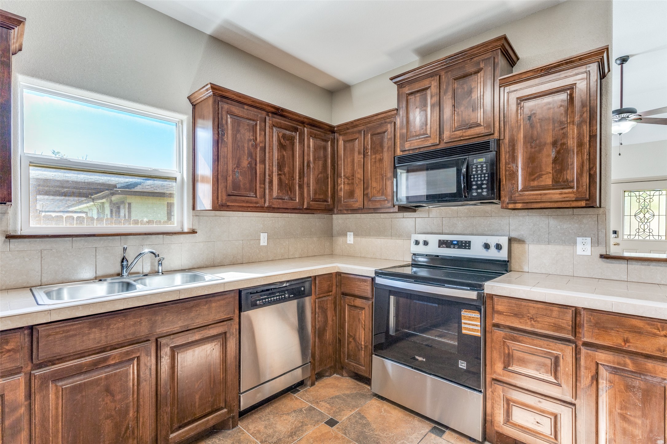 1732 Lawther Drive River Oaks TX 76114