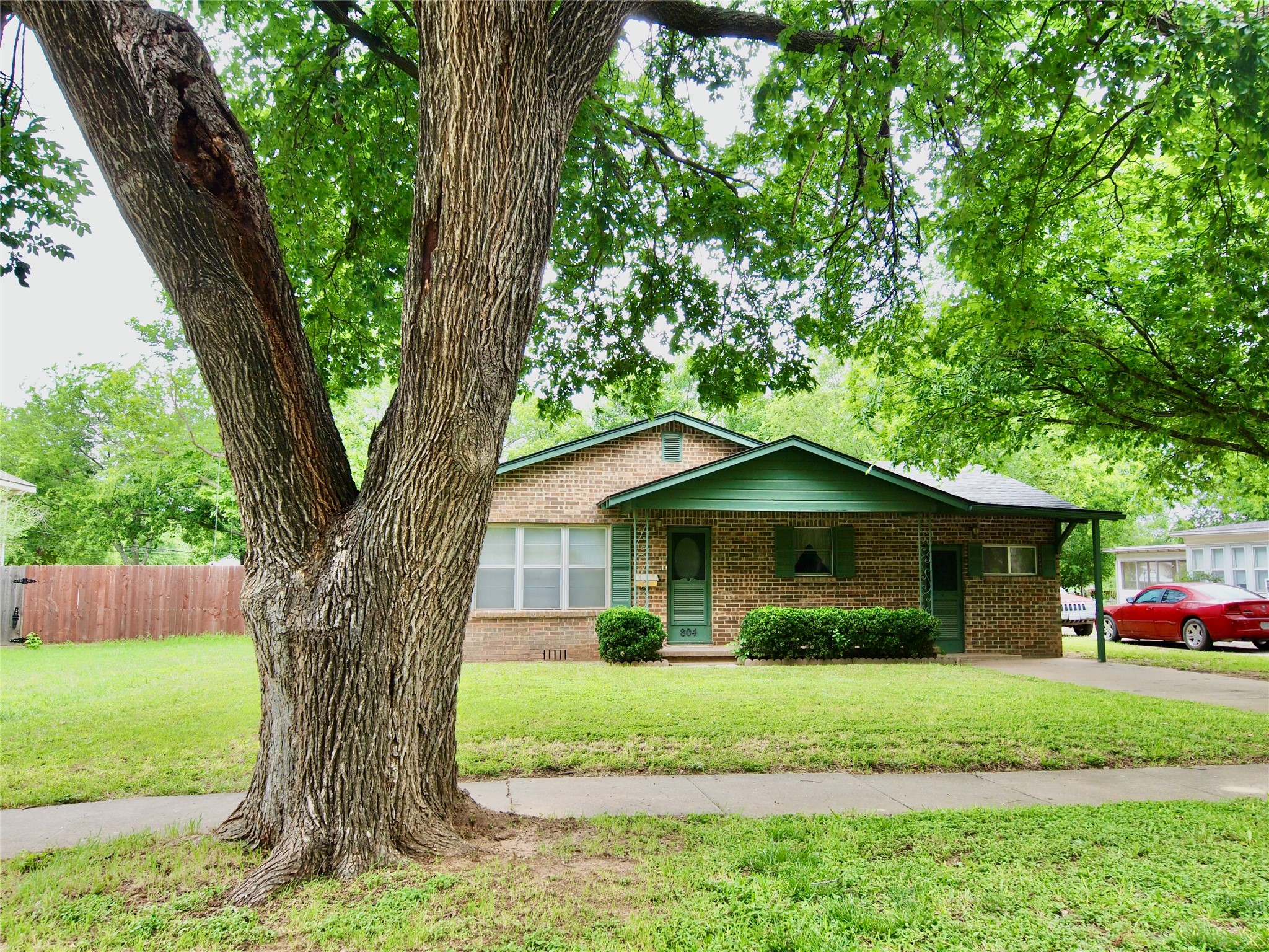 804 Kentucky Street Graham TX 76450