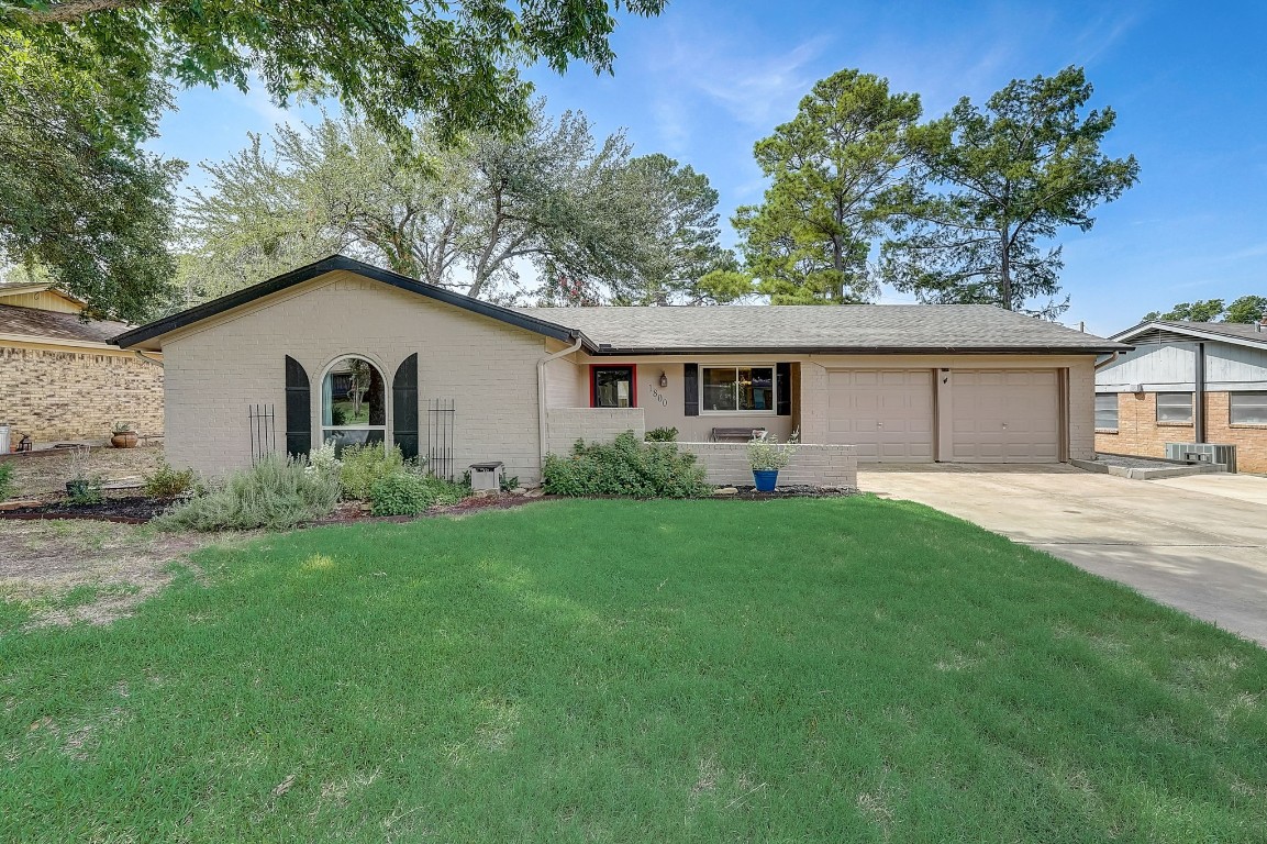 1800 Chattanooga Drive Bedford TX 76022