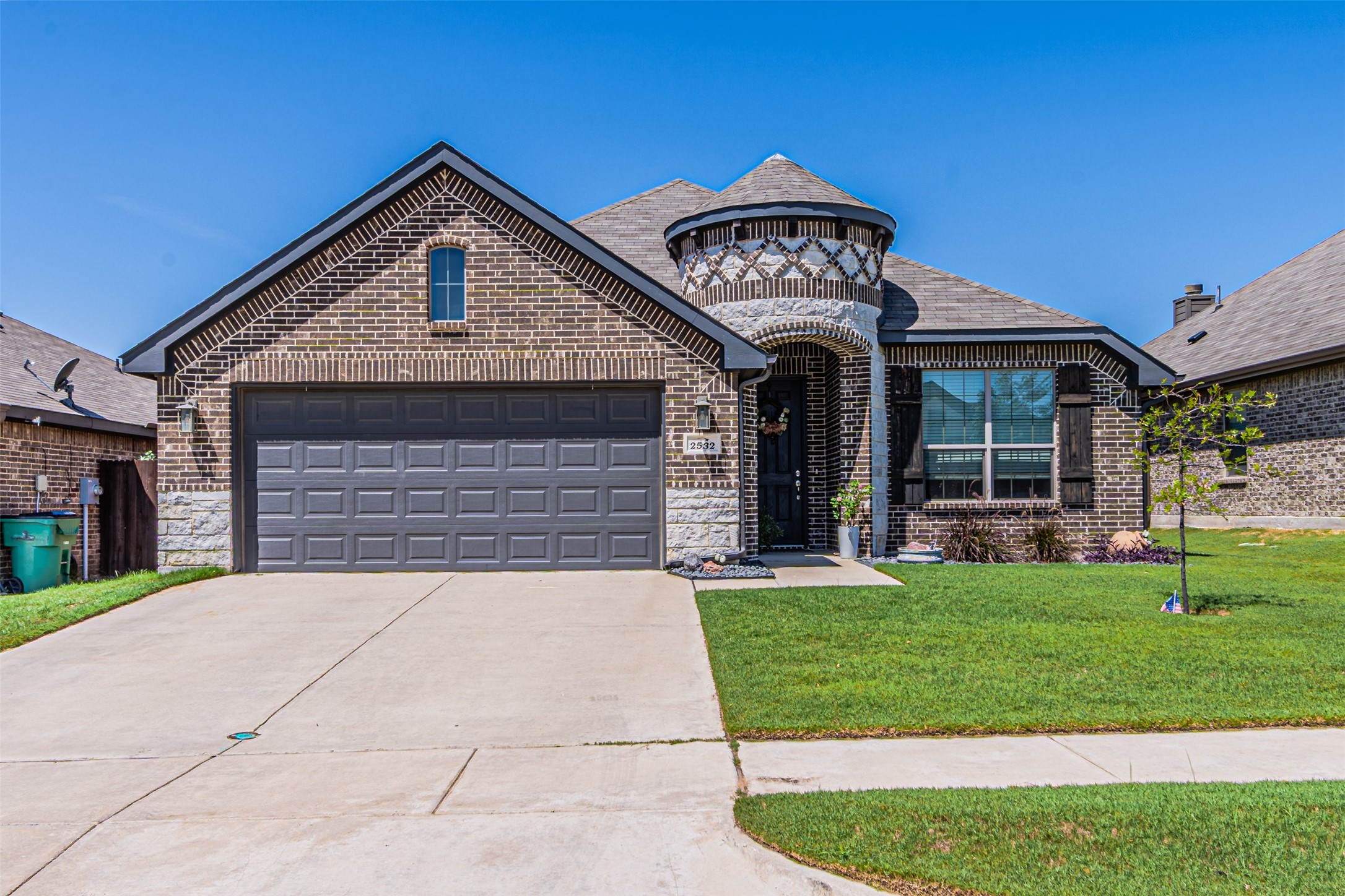 2532 Hadley Street Weatherford TX 76087