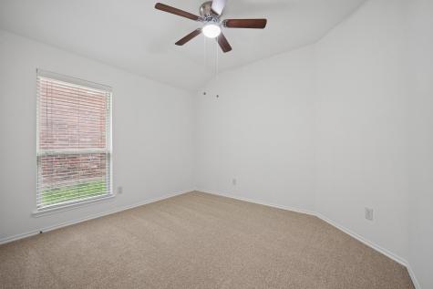 8904 Whirlwind Trail Aubrey TX 76227