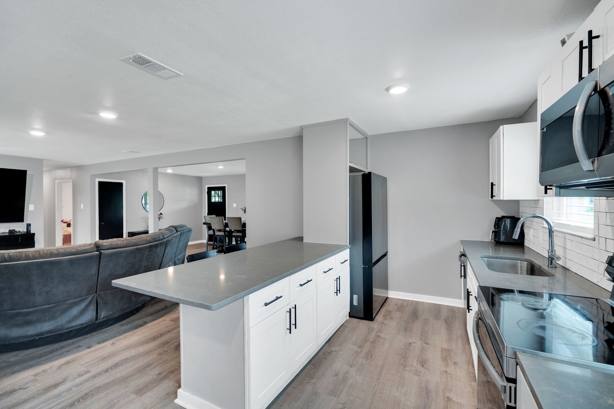1104 Williamsburg Drive Ennis TX 75119