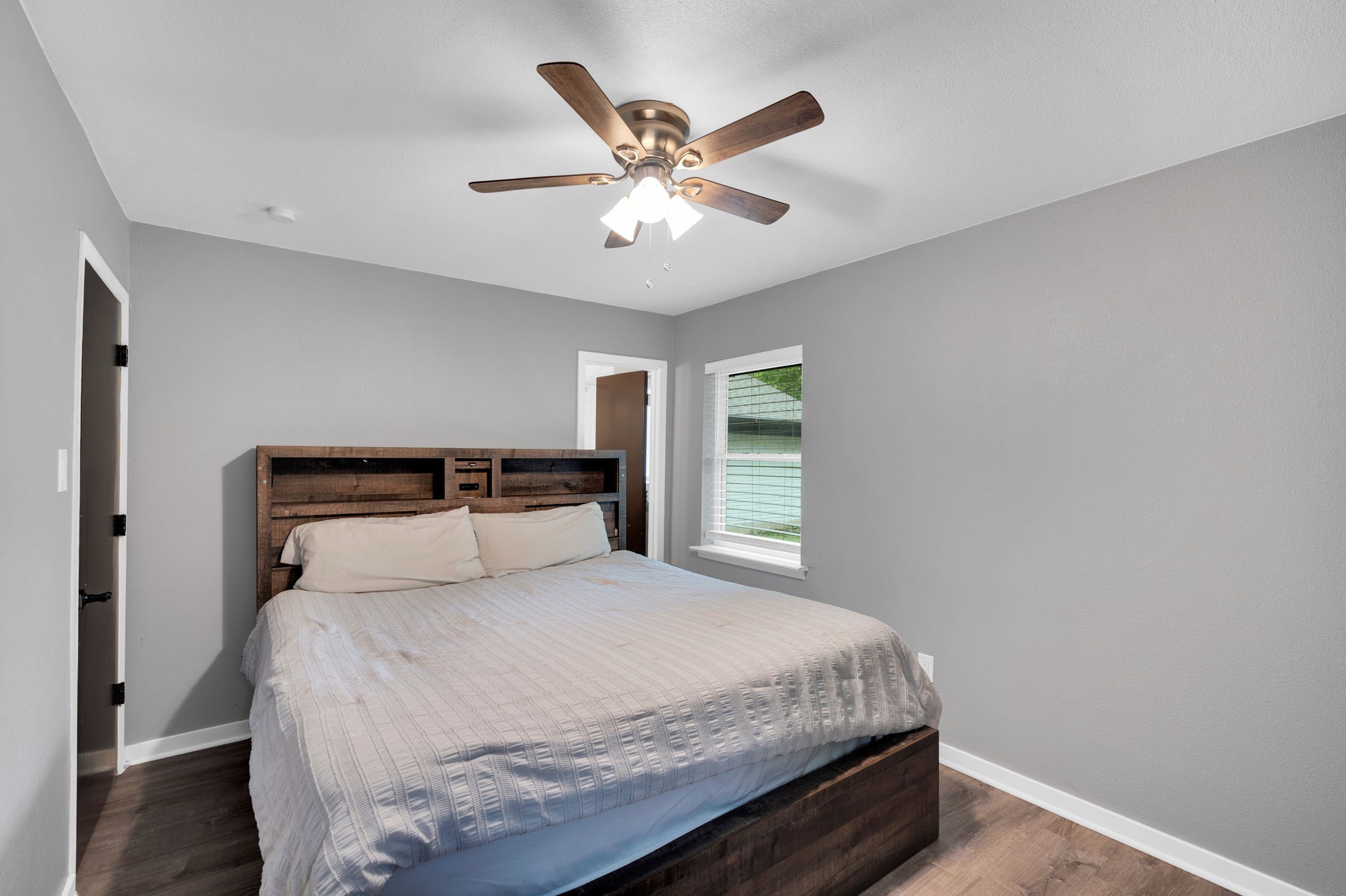 1104 Williamsburg Drive Ennis TX 75119