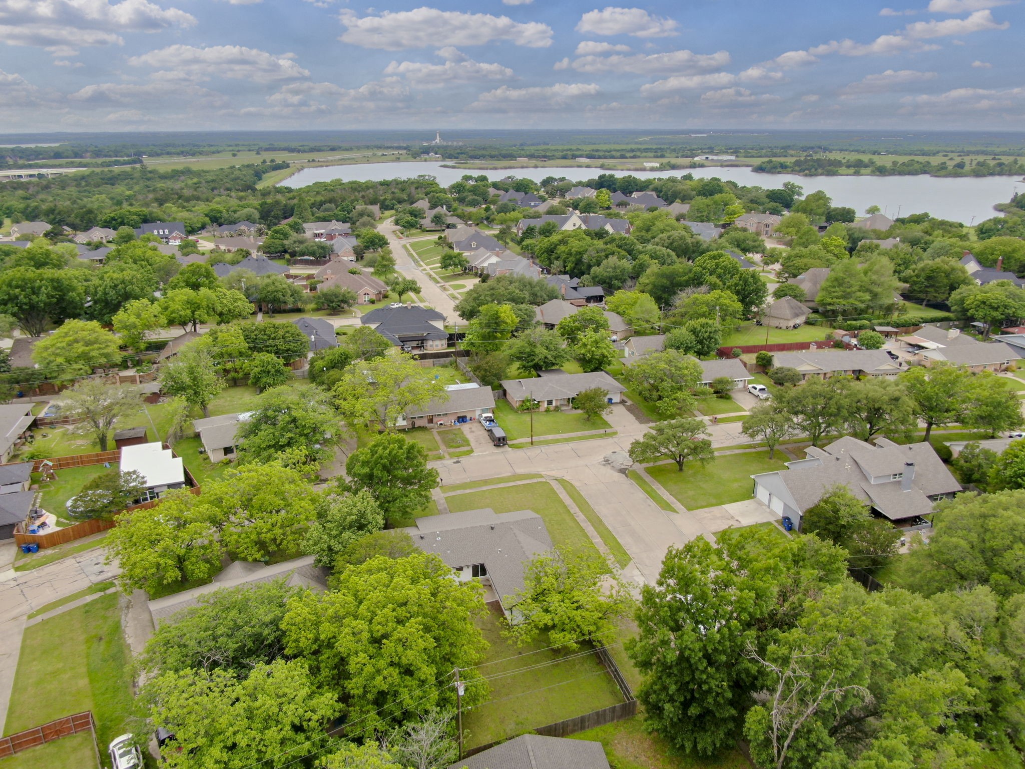 1104 Williamsburg Drive Ennis TX 75119