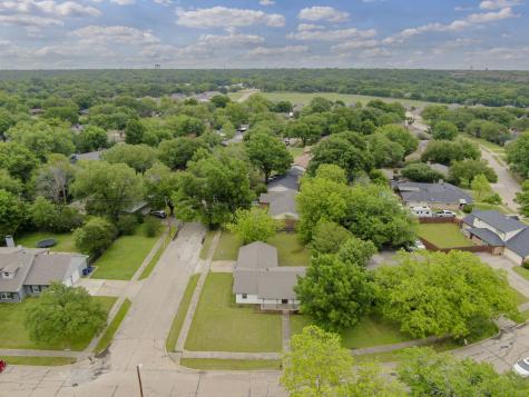 1104 Williamsburg Drive Ennis TX 75119