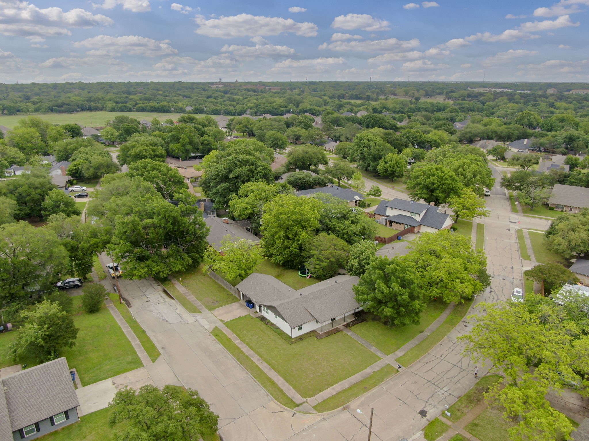 1104 Williamsburg Drive Ennis TX 75119