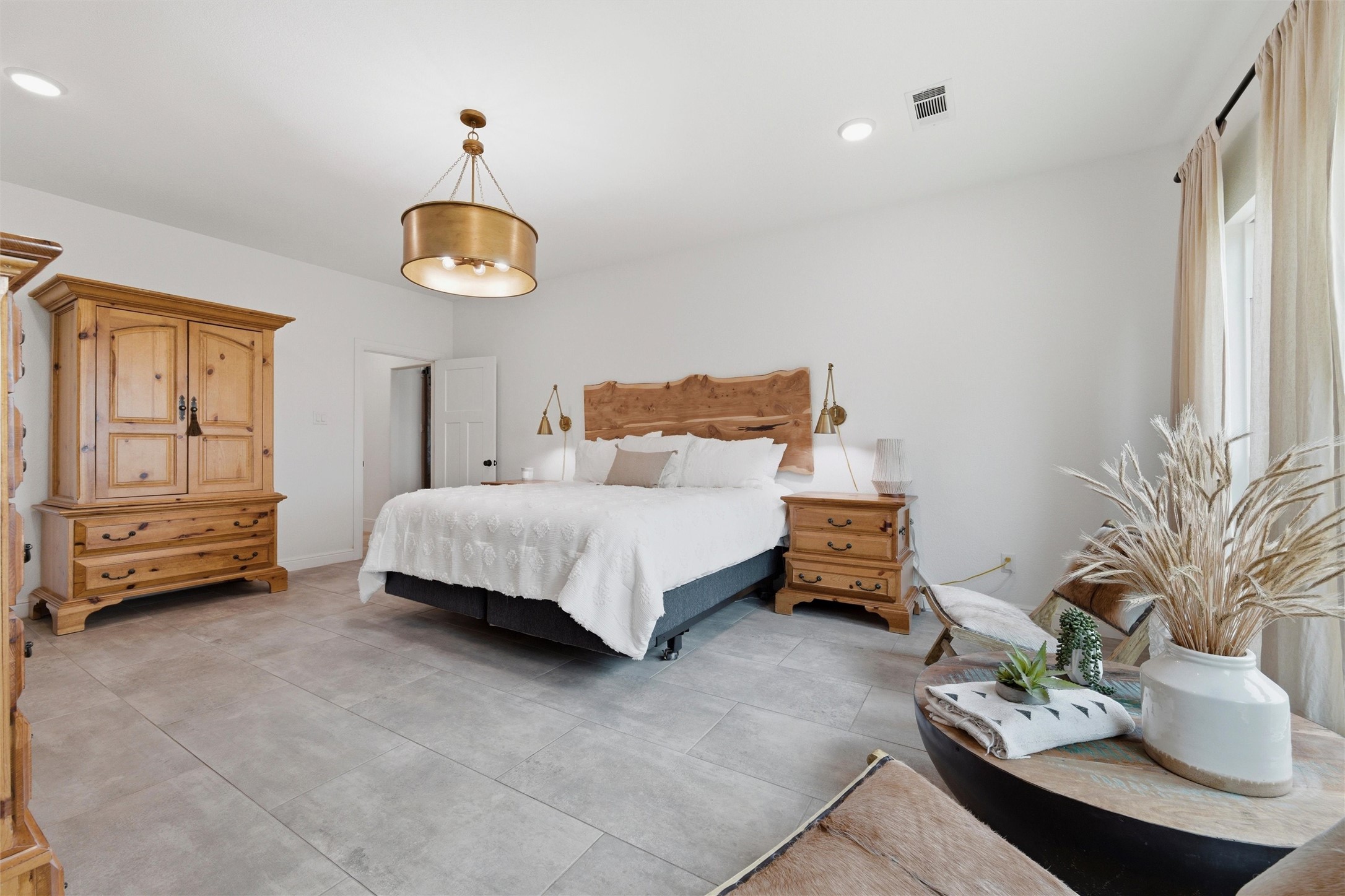 434 Sandstone Court Sunset TX 76270