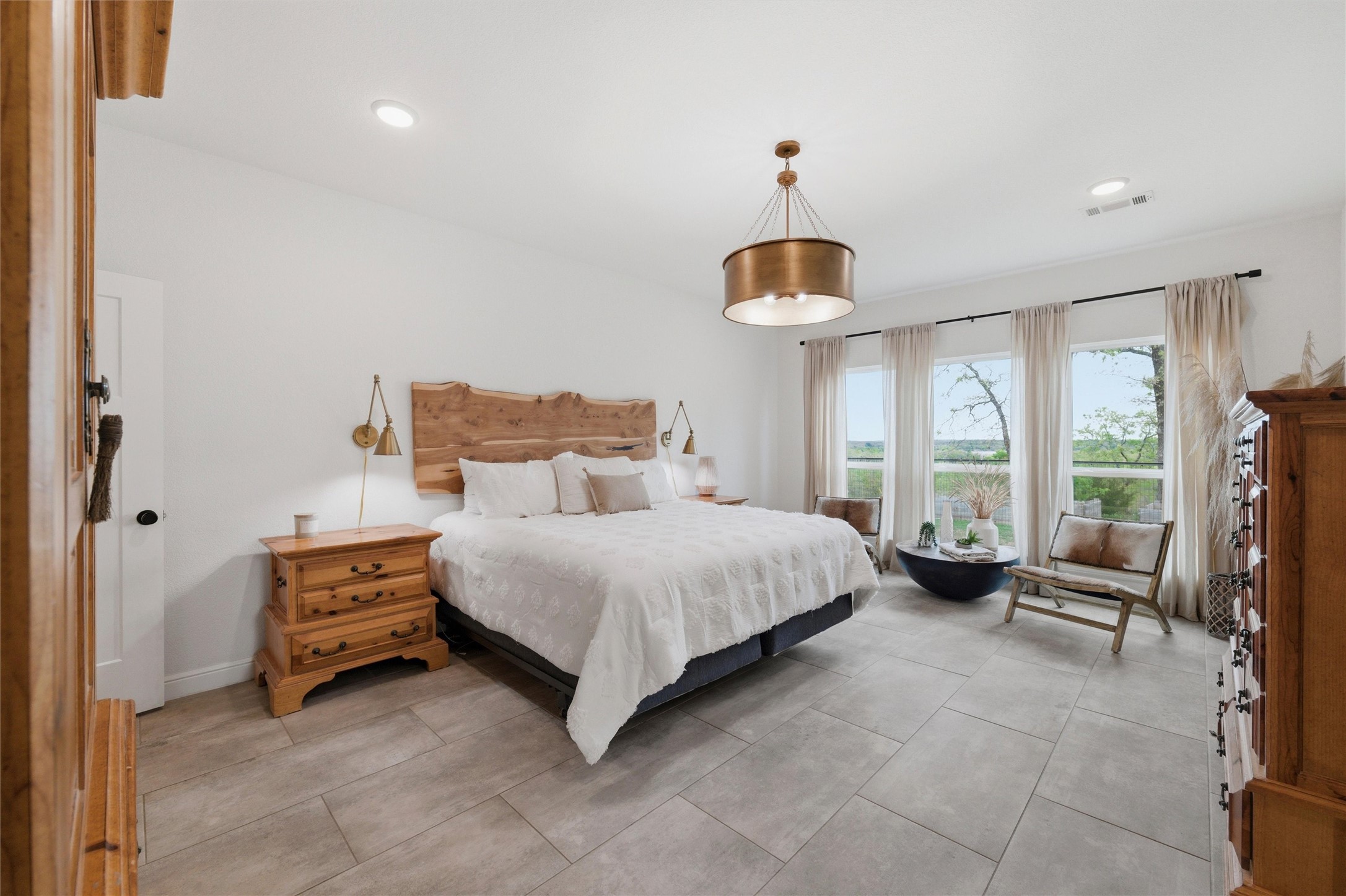 434 Sandstone Court Sunset TX 76270