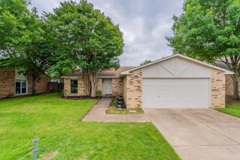 2520 Cottonwood Lane Bedford TX 76021