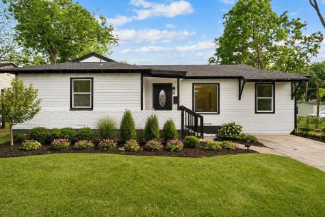 2114 Tisinger Avenue Dallas TX 75228
