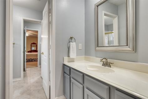 2808 Roundrock Mckinney TX 75072
