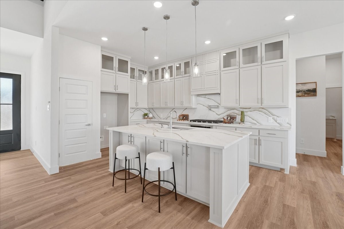 328 Slimp Bluff Azle TX 76020