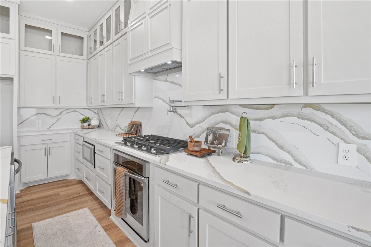 328 Slimp Bluff Azle TX 76020