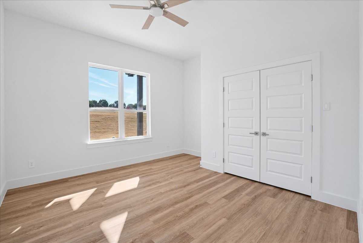 328 Slimp Bluff Azle TX 76020