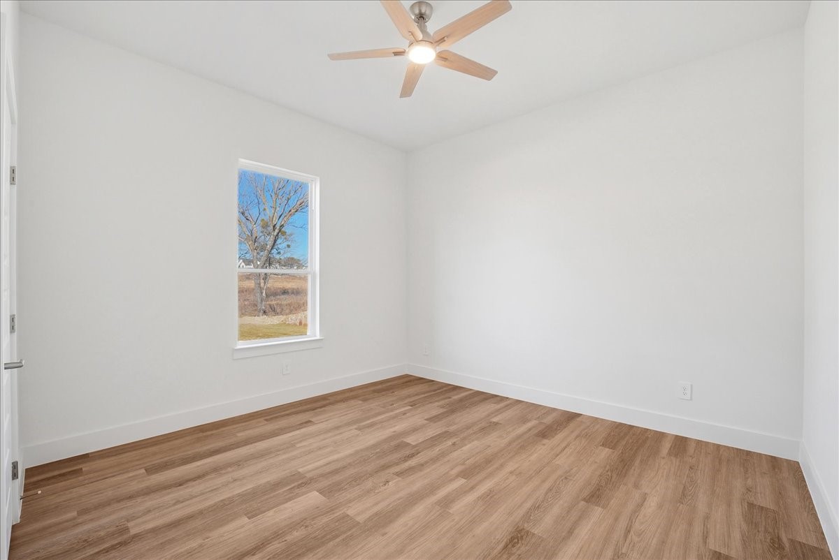 328 Slimp Bluff Azle TX 76020