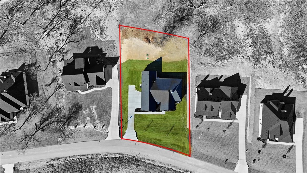 328 Slimp Bluff Azle TX 76020