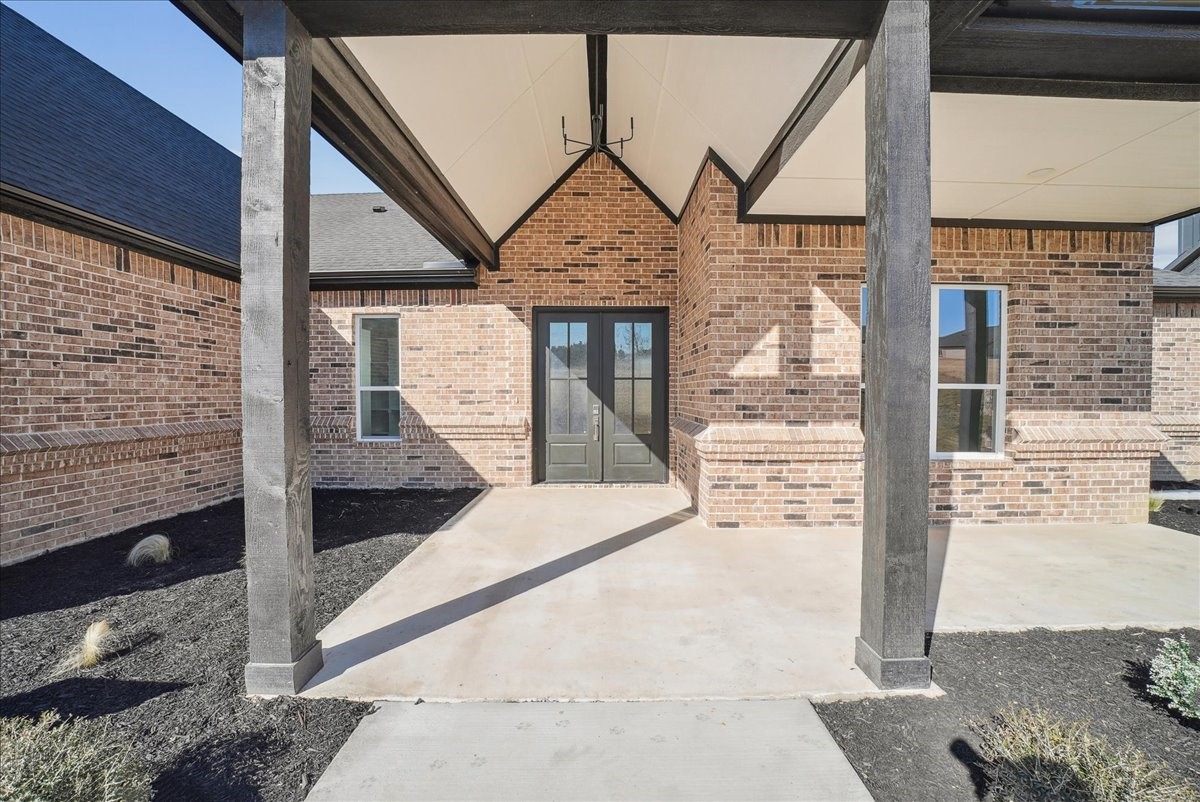 328 Slimp Bluff Azle TX 76020