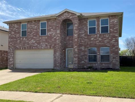 2927 Santa Sabina Drive Grand Prairie TX 75052