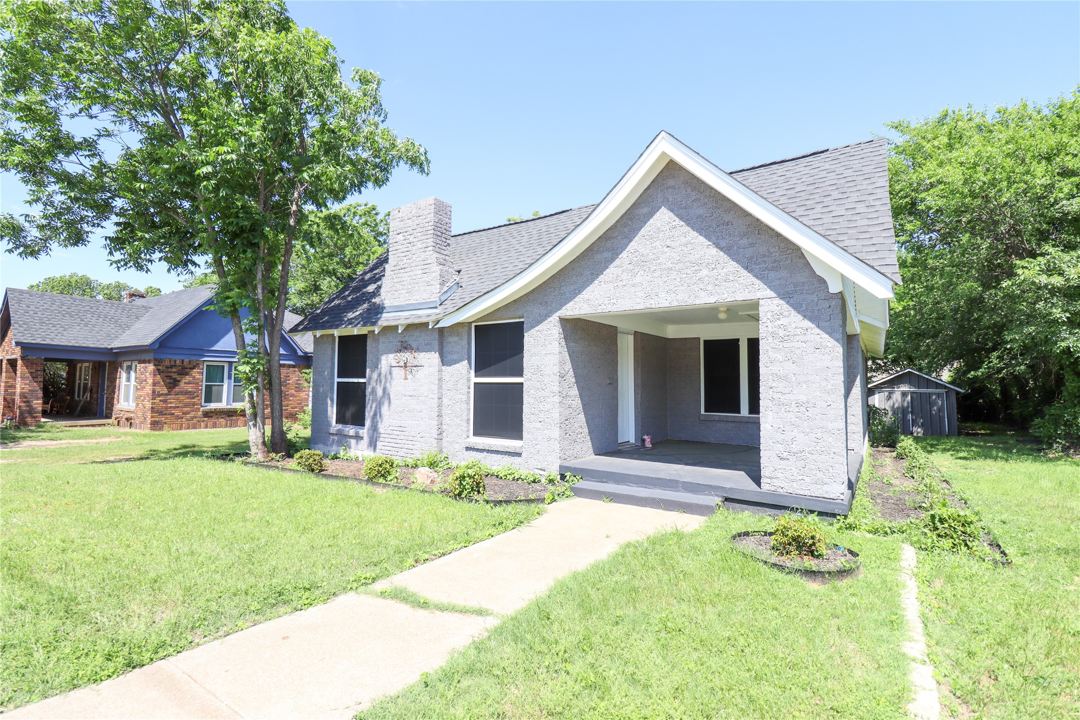 2208 N Sylvania Avenue Fort Worth TX 76111