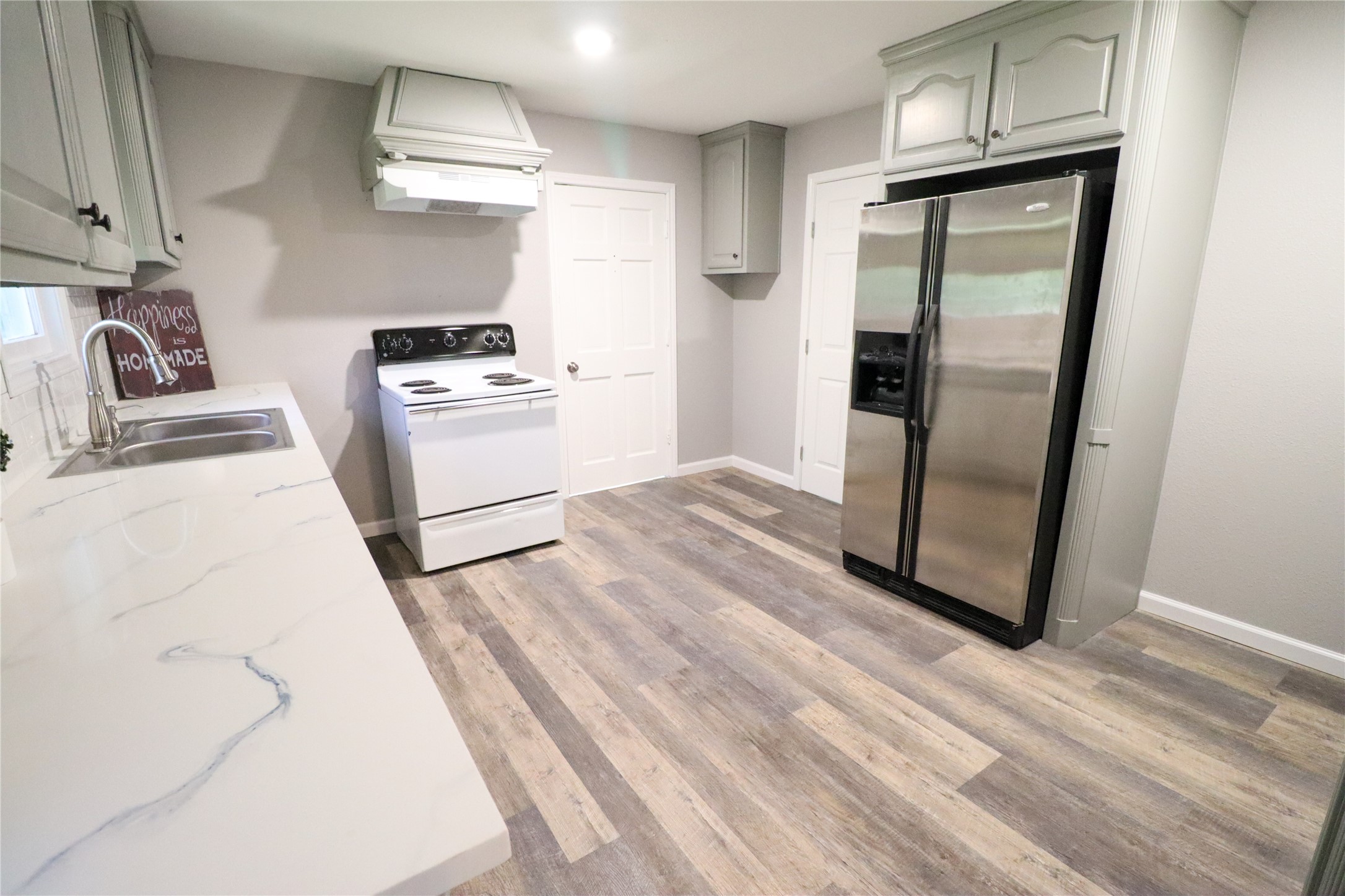 2208 N Sylvania Avenue Fort Worth TX 76111