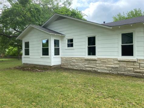 907 N Magnolia Avenue Hubbard TX 76648