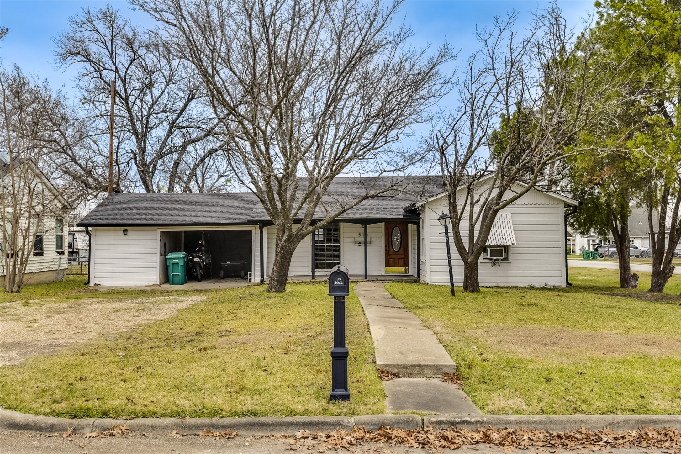 510 S Church Street Ferris TX 75125