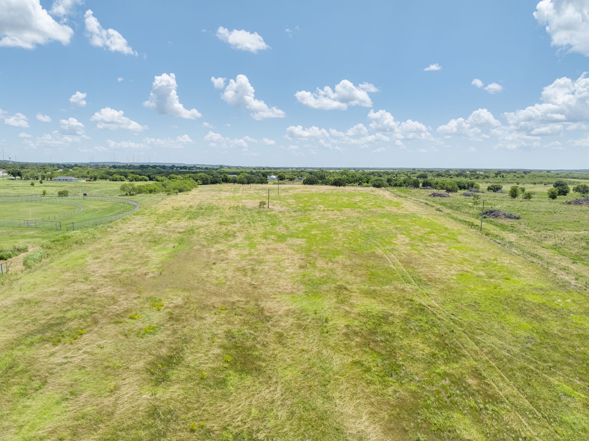 8 SW Poteet Road Bryson TX 76427