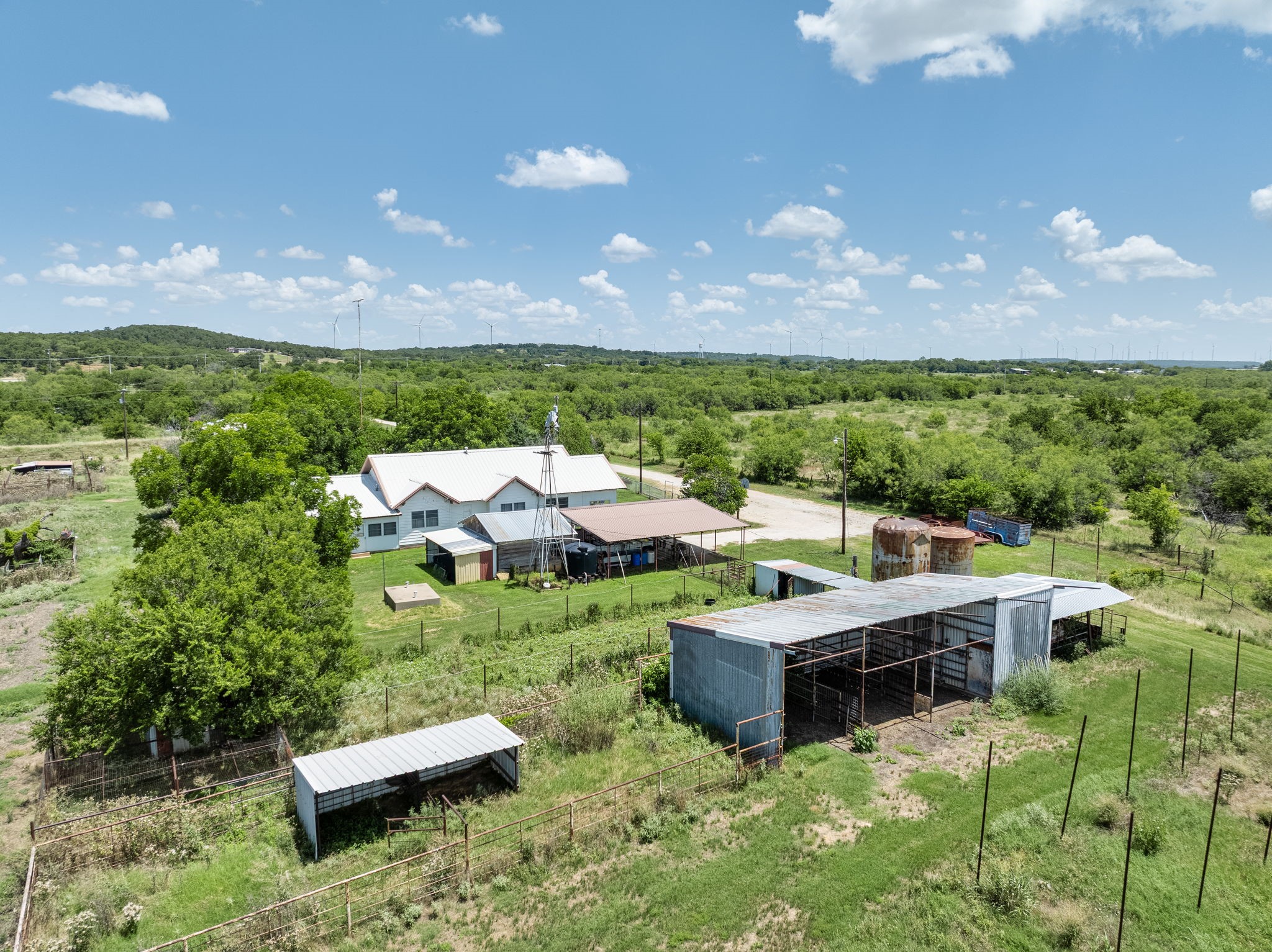 8 SW Poteet Road Bryson TX 76427