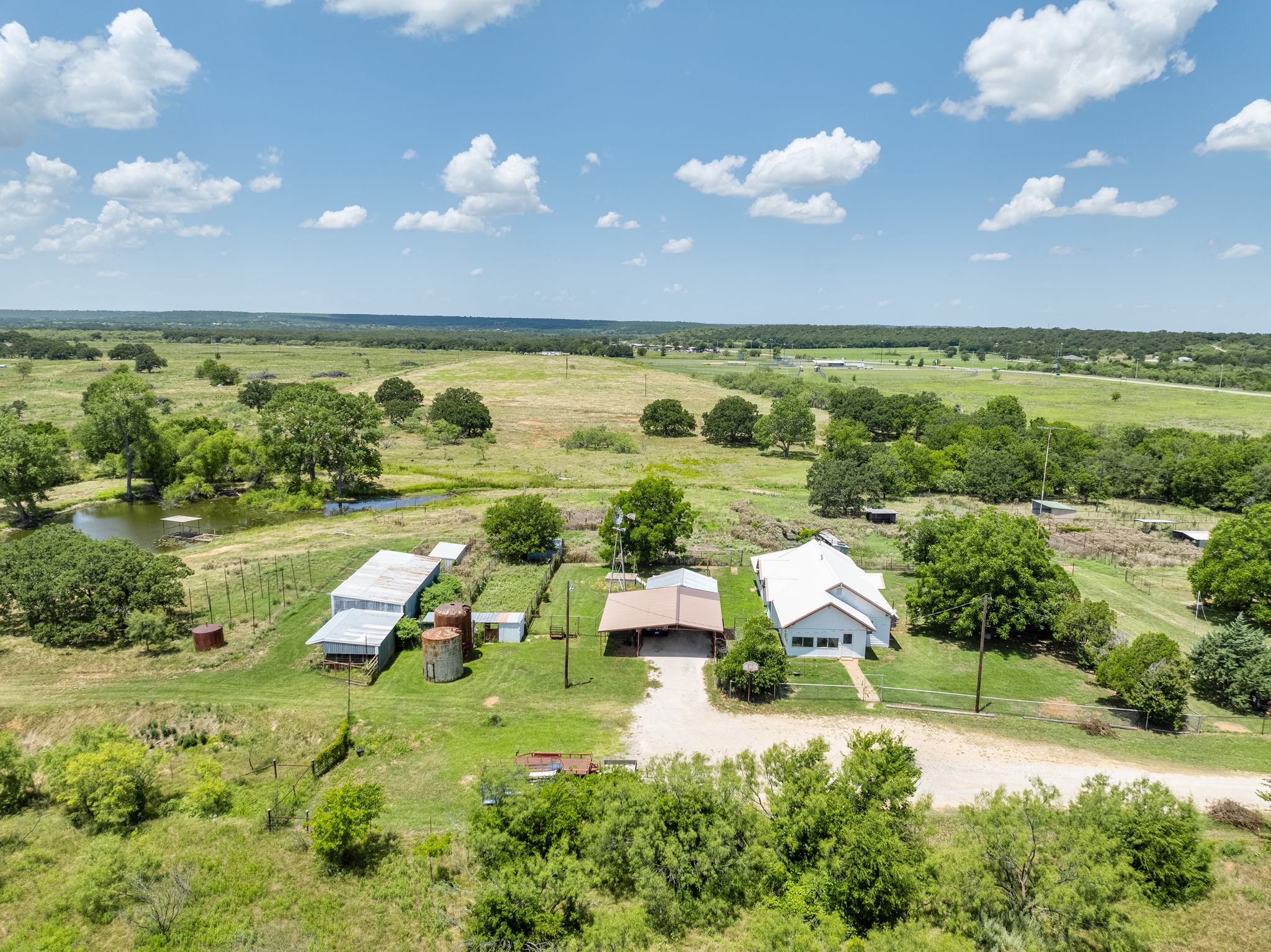 8 SW Poteet Road Bryson TX 76427