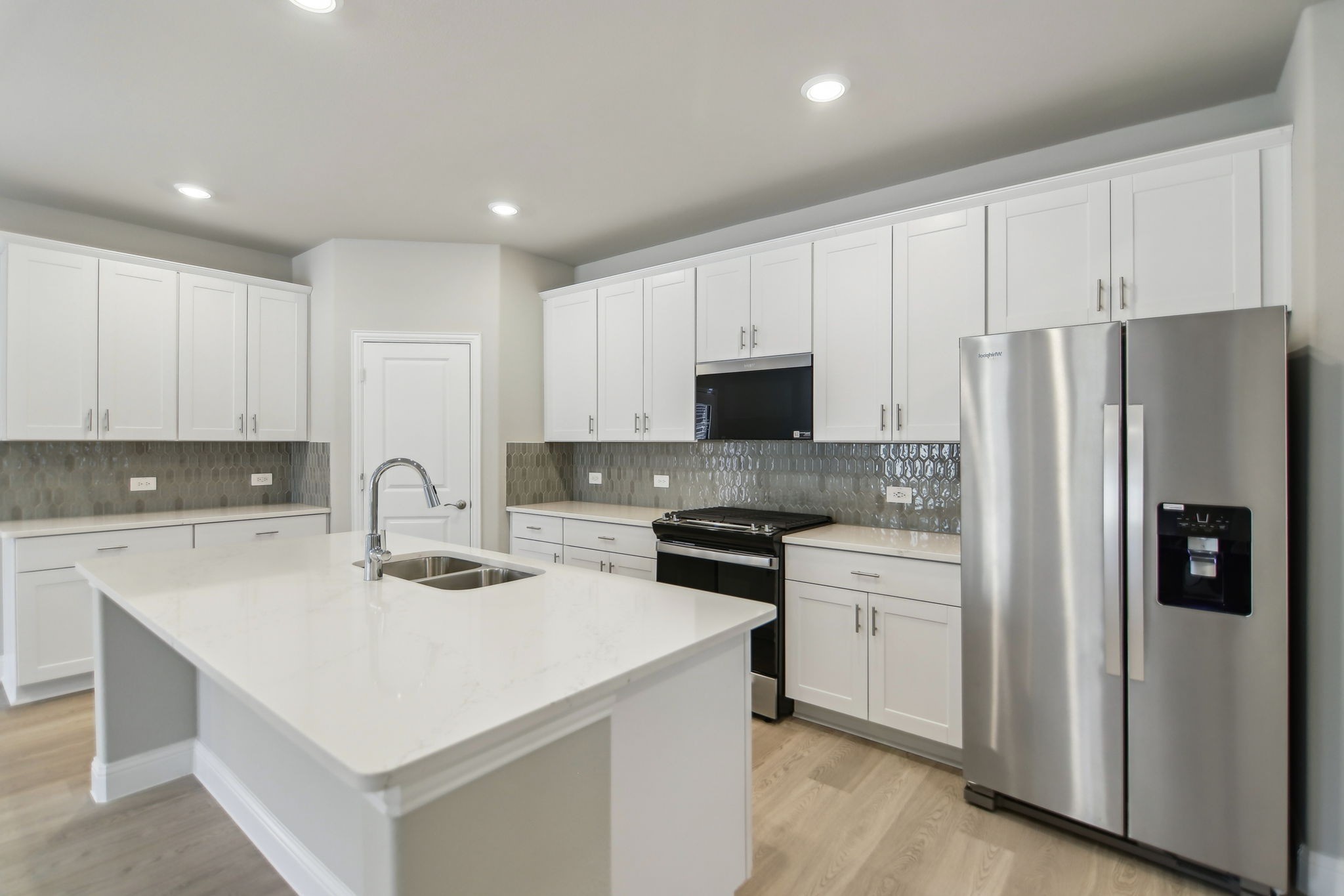 2725 Kobuk Drive Corinth TX 76209