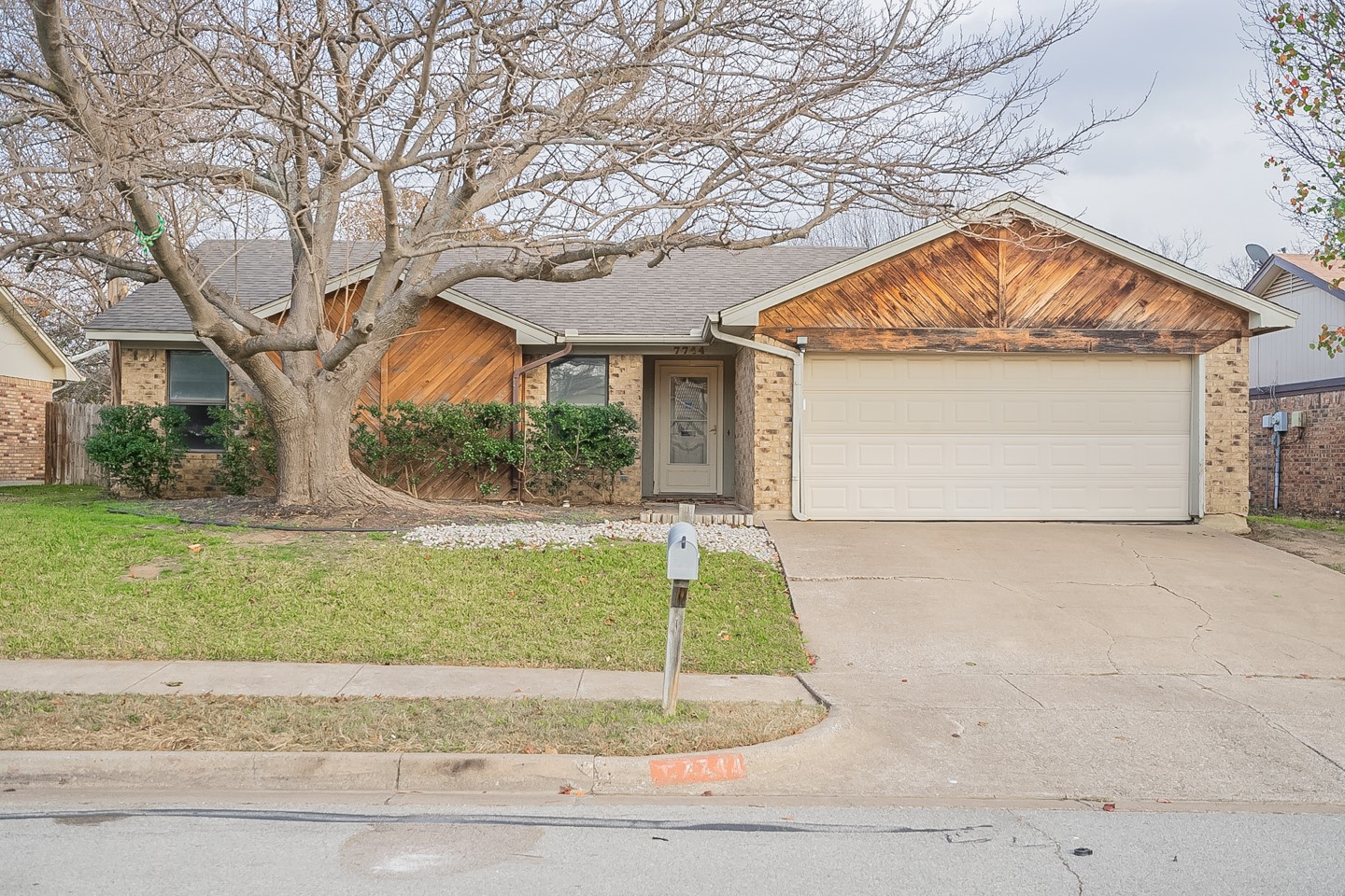 7744 Pebblebrook Drive Watauga TX 76148