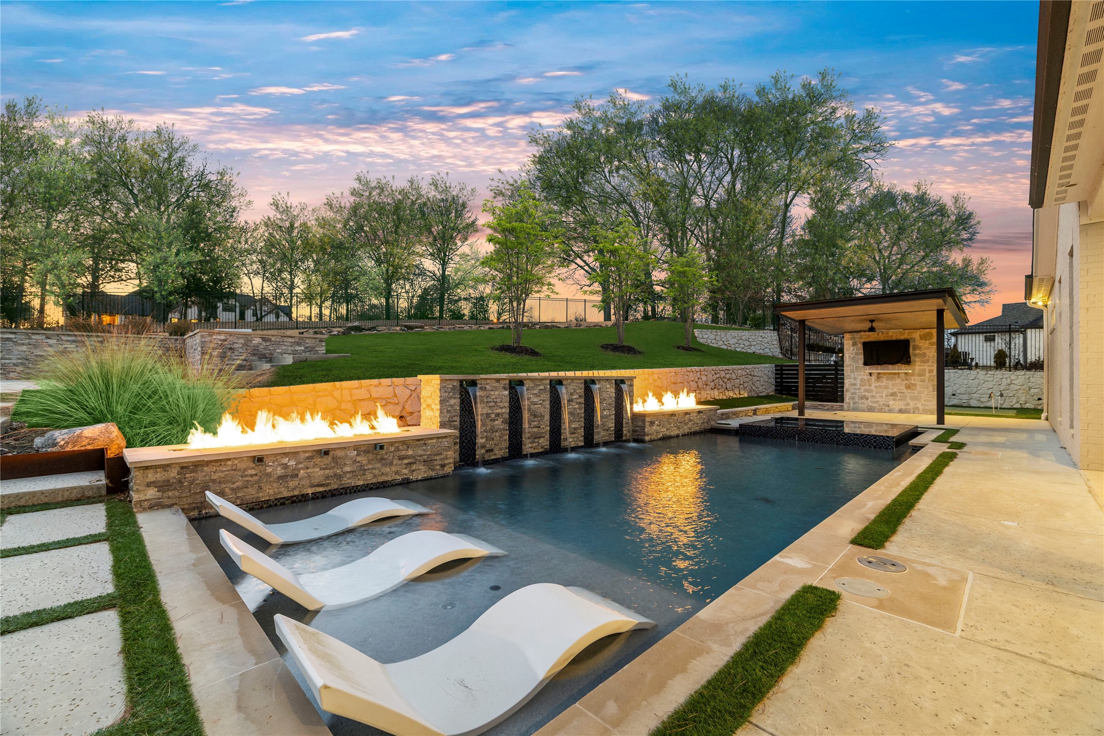 2432 Bellview Circle Tyler TX 75709