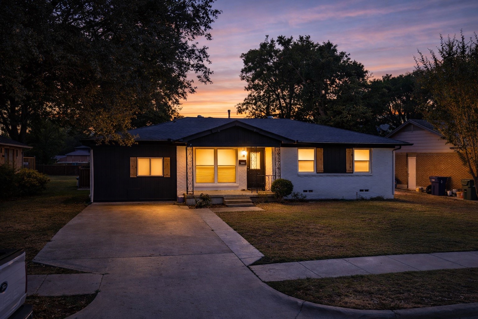 2901 Maple Drive Garland TX 75042