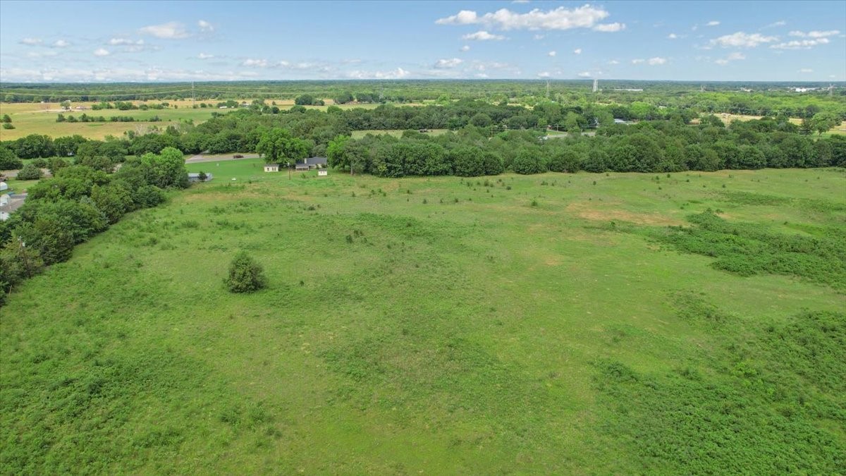 4400 N State Highway 121 Bonham TX 75418