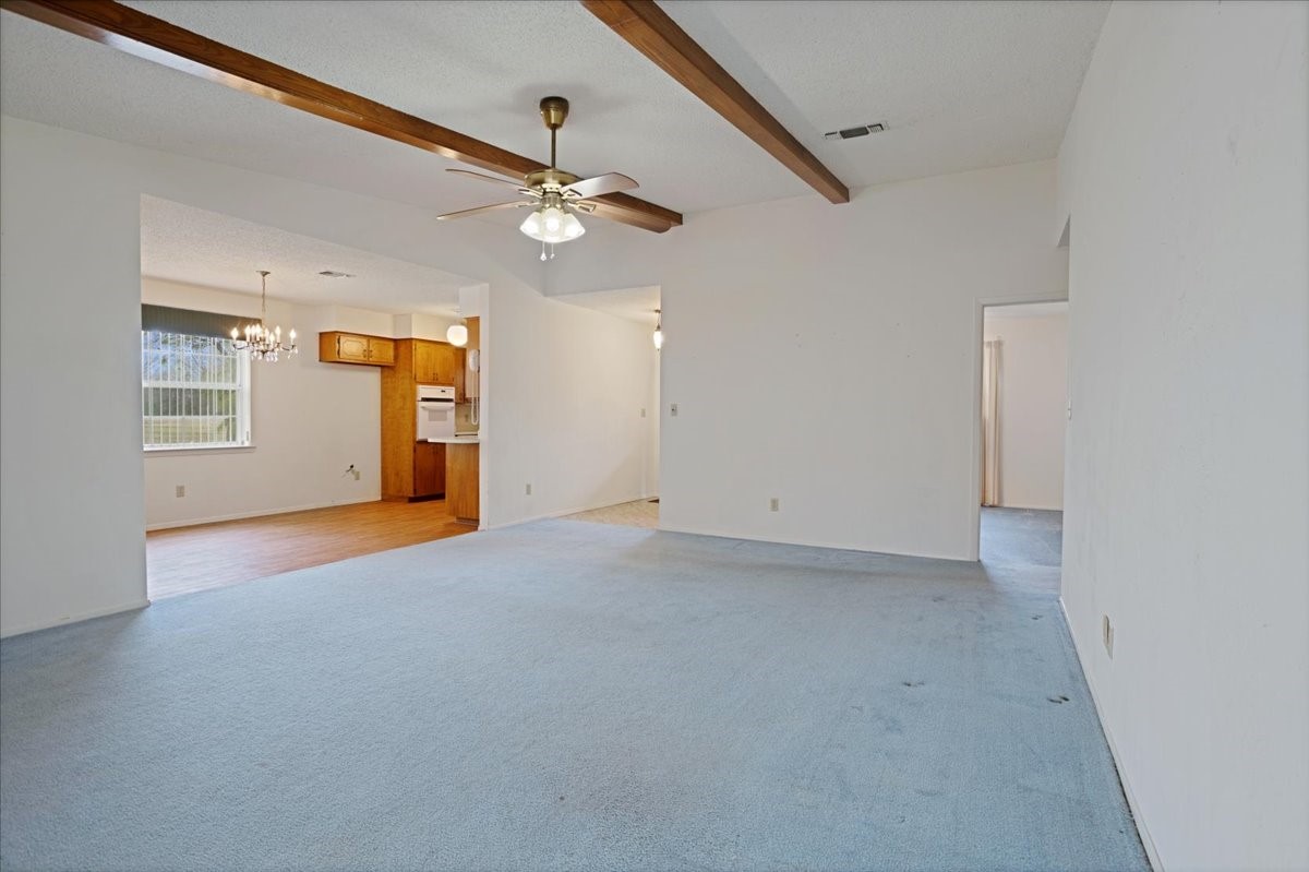 4400 N State Highway 121 Bonham TX 75418