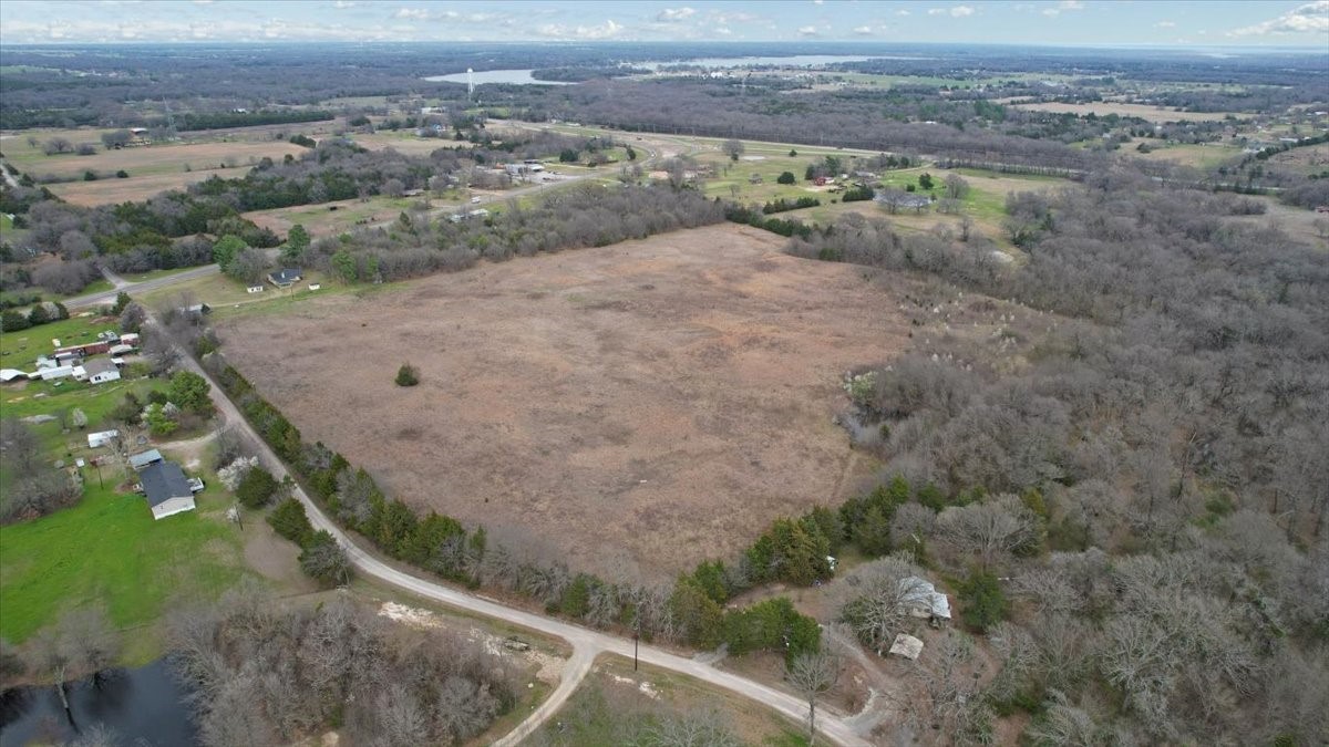 4400 N State Highway 121 Bonham TX 75418