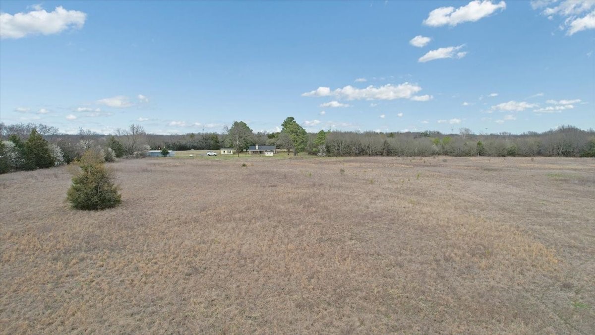 4400 N State Highway 121 Bonham TX 75418